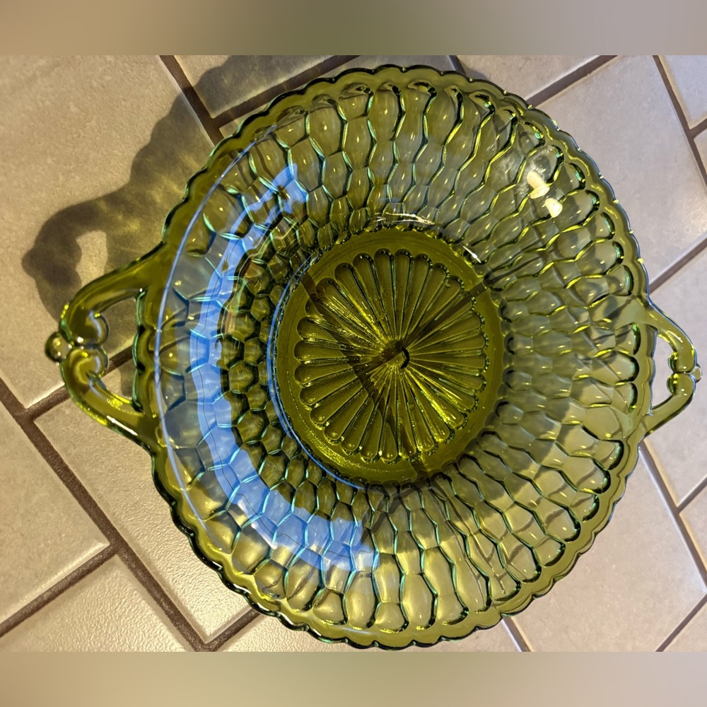 Vintage Green Glass Serving Bowl with Handles – 9” – Retro Avocado Pressed Glass